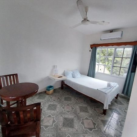 Hotel Maria Jose Felipe Carrillo Puerto Buitenkant foto